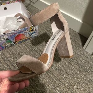 Jeffrey Campbell Lindsay ankle strap sandal, size 8